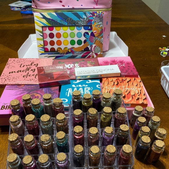 ❌❌ SOLD!!! Make up lot - Picture 2 of 8